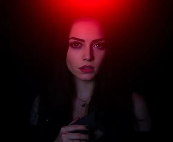 lana with a gun