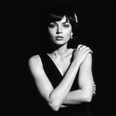 elsa martinelli