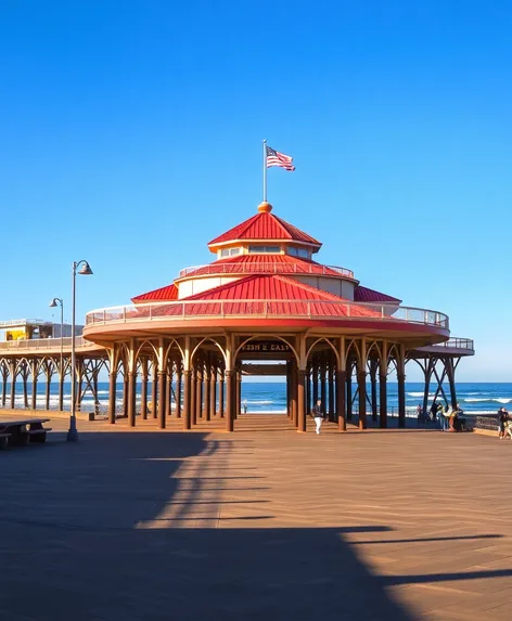 pismo beach pier plaza