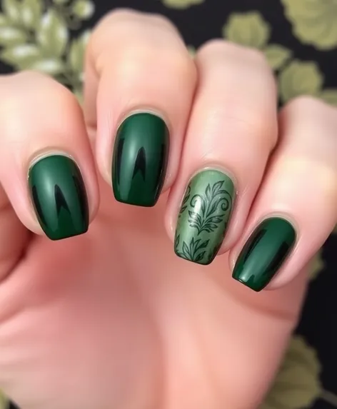 dark green nail designs