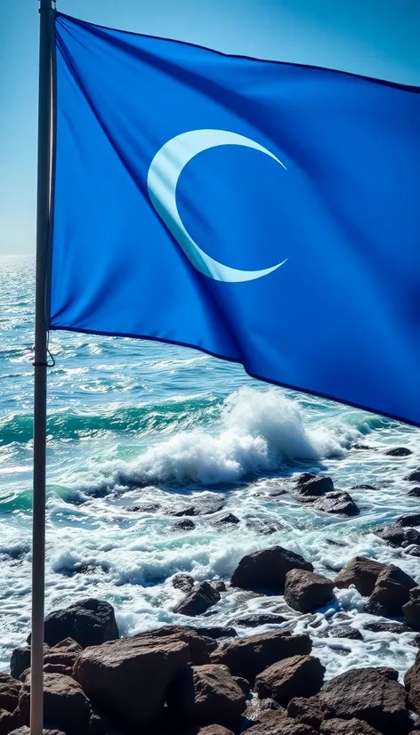 blue flag with crescent