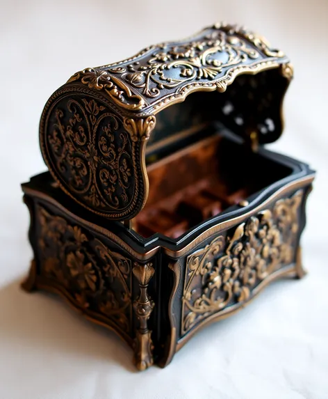 vintage jewelry box