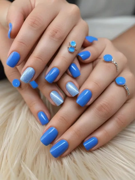 blue gel nails