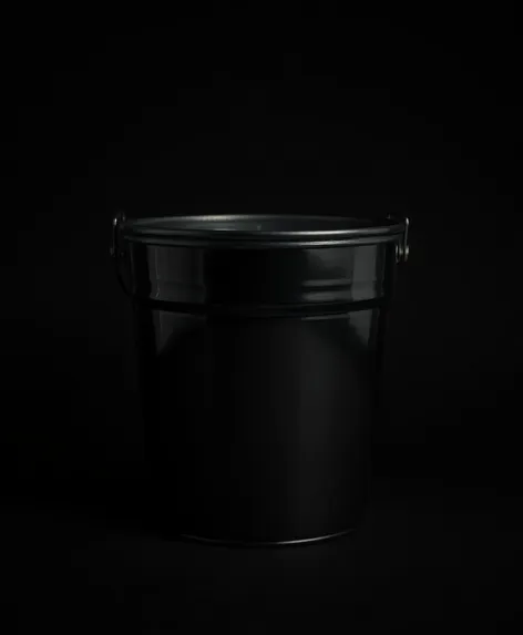 black bucket